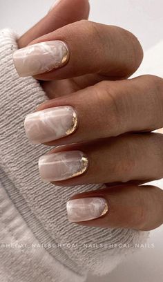 Marble Nails With Gold, Pink Marble Nails, Nails With Gold, Bride Nails, Marble Nails, Bridal Nails