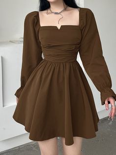 Cute Dress Outfits, Brown Dress, Style Outfits, Classy Dress, Mini Dress With Sleeves