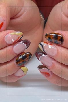 summer tortoiseshell nails designs Nail Art Designs Tortoise Shell, Nail Inspo Tortoise Shell, Blonde Tortoise Shell Nails, Summer Chic