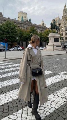 Trent Coat, Trench Coat Fall, Mode Mantel, Style Parisienne, Skandinavian Fashion, Beige Outfit, Casual Chique