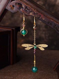 #Dragonfly  #vintage #earrings #Agate Asymmetrical Earrings, Dragonflies Design, Dragonfly Earrings, Women Earrings, Engagement Anniversary, Color Free, Bijoux Diy, Vintage Charms, Accessories Earrings