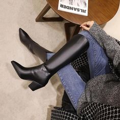 Fashion Element : Platform

Shaft Material : PU

Lining Material : PU

Outsole Material : Rubber

Pattern Type : Solid

Insole Material : Fabric

Heel Type : Square heel

Toe Shape : Pointed toe

Boot Type : Basic

window.adminAccountId=223549066; Knee High Heels Boots, High Heels Boots, Knee High Heels, Pointed Toe Boots, Boho Floral Dress, Boot Types, Heels Boots, Black Leather Shoes, Modern Chic