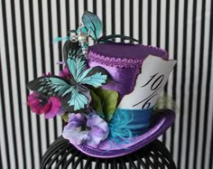 Purple Mini Top Hat Bridal Hat Mini Hats by LittleMissHattitude, $55.00 https://www.etsy.com/ca/listing/189372595/pastel-mini-top-hat-wedding-top-hat-mini?ref=shop_home_active_2 Purple Tea Party, Wedding Top Hat, Purple Fascinator, Purple Tea