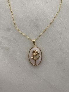 The sister of the birthflower pendant, but rather than a miniature charm, this piece maximalizes the floral detail if more of a statement is preferred.  Currently available in rose and poppy 🤎 Gold Pendant Aesthetic, Custom Made Jewelry, Vintage Jewelry Necklaces, Pendent Jewellery, Gold Dainty Jewelry, Minimalistic Rings, Gold Rose Necklace, Gold Jewelry Rings, Dainty Gold Jewelry