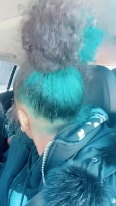 Emerald Green Skunk Stripe Hair, Stuck Strip Hair, Sunk Stripes Hair Purple, Turquoise Skunk Stripe Hair