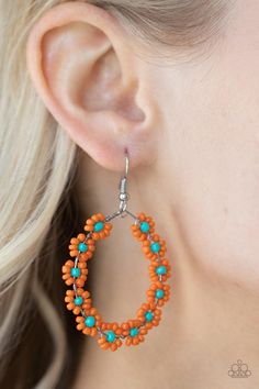 Bordered in dainty pink rhinestones, the center of an oversized silver teardrop is filled with an airy floral pattern for a seasonal flair. Earring attaches to a standard fishhook fitting. Sold as one pair of earrings. Shipping Warehouse, Floral Frames, Orange Earrings, Beaded Earrings Patterns, Kids Earrings, Fish Hook Earrings, Orange And Turquoise, Paparazzi Accessories, Floral Fashion