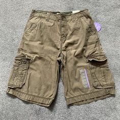 Brand New With Tag! Highschool Fits, Samantha Smith, Boys Cargo Shorts, 2024 Wishlist, Girls Denim Shorts, Todays Mood, White Jean Shorts, Ripped Shorts, Camo Shorts