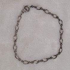 Sterling Silver Chain Bracelet Silver Chain Bracelet, Sterling Silver Chain, Chain Link Bracelet, Silver Bracelets, Sterling Silber, Link Bracelets, Sterling Silver Chains, Arm Band, Chain Bracelet