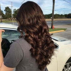 Chocolate Brown Hair Ideas, Sublime Chocolate, Brown Hair Cuts, Pelo Chocolate, Brown Hair Ideas, Coffee Brown Hair, Brown Hair Trends, Coffee Hair, Brown Hair Shades