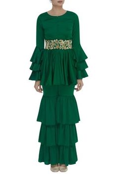 Shop for J by Jannat Green Tiered Sleeves And Sharara With Embroidered Kurta Set for Women Online at Aza Fashions Sharara Pants, Patchwork Embroidery, Kurta Set For Women, Green Embroidery, Kurta Set, Full Sleeves, Set For Women, Aza Fashion, Full Sleeve