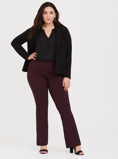 Slim Flare Pant - Burgundy Deluxe Stretch - Our new Slim Flare Pant has a leg-lengthening look that's slim through the knee and flares out at the leg opening, giving you an endlessly flattering silhouette. The Deluxe Stretch fabric is crisp and clean with a ton of stretch. Job Interview Attire, Red Flare Dress, Office Attire Women, Interview Attire, Job Clothes, Flare Dress Pants, Flare Pant, Professional Wardrobe, Stylish Work Outfits