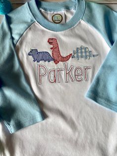 🦖 These Dino's will be sure to make your little one rawr with delight. 🦕  🦖 Appliqué features three dinosaurs in ginghams, on a 100% cotton raglan sleeve tee, and features the adorable Double Portion font. 🦕  🦖 As always, this is completely customizable. Want a different tee? No problem, need the dinos more girly? We can do that too! Message us and we will get you exactly what you want! 🦕 Long Sleeve Cotton Tops With Dinosaur Print, Cute Gingham Long Sleeve Tops, Long Sleeve Cotton Top With Dinosaur Print, Cotton Long Sleeve Tops With Dinosaur Print, Spring Playtime Tops With Dinosaur Print, Cotton Tops With Dinosaur Print For Spring, Cute Dinosaur Print Cotton Top, Cute Dinosaur Print Spring Top, Cute Dinosaur Print Top For Spring