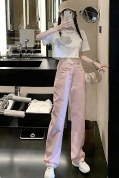 Softgirl Outfits, European Style Outfits, Best Travel Outfits For Women, Travel Outfits For Women, Awesome Outfits, Fashion Sketches Dresses, Casual Day Outfits, Travel Outfits