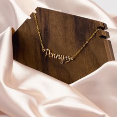 || Dog Mom Necklace by Fuzzy Dog Collective || Make the special women in your life feel more special with this personalized name necklace! It has a 17-inch adjustable chain with 3 inch extension chain to fine tune the perfect fit! It is available in Gold, Rose Gold, and Silver finishes. All necklaces are packaged in elegant black jewelry box. Note: One font style only. Art Jewelry Necklace, Black Jewelry Box, Mom Necklace Personalized, Bracelet Keychains, Pet Memorial Jewelry, Rose Gold And Silver, Dog Necklace, Personalized Wallet, Mom Necklace