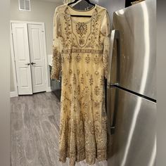 Given As Gift - Never Worn Fits Medium To Large 2 Piece (Shirt + Dupatta) Cream Anarkali Dress For Party, Cream Anarkali Dress For Formal Occasions, Festive Cream Floor-length Dress, Long Cream Dress For Party, Long Cream Party Dress, Cream Maxi Dress For Festive Occasions, Formal Cream Anarkali Dress, Festive Fitted Cream Dress, Festive Cream Fitted Dress