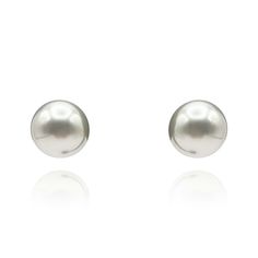 Elevate your jewelry collection with these exquisite white resin Mabe pearl clip-on earrings. A timeless choice for classic pearl lovers, these earrings feature the elegant sheen of Mabe pearls in a sophisticated white hue. The versatile color complements any outfit, from casual to formal, making them a must-have accessory for effortlessly enhancing your style. Perfect for those who appreciate the classic charm of pearls with the convenience of clip-on fittings." Avoid contact with water and cos Formal Pearl Clip-on Earrings, Classic White Gold Clip-on Earrings For Formal Occasions, Elegant Pearl Clip-on Earrings For Formal Occasions, Classic Hypoallergenic Pearl White Pearl Earrings, Classic Clip-on Pearl Earrings, Classic Round Hypoallergenic Clip-on Earrings, Classic White Pearl Earrings For Formal Occasions, Classic White Gold Clip-on Earrings, Classic Pearl Drop Clip-on Earrings