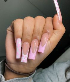 Pink Arclyc Nail, Acrylic Nails Ideas Pink, Baddie Aesthetic Nails, Medium Square Acrylic Nails Designs, Pink Acrylic Nails Designs, Pink Baddie Nails, Mail Ideas Acrylic, Pink And White Acrylic Nails, Drip Nails