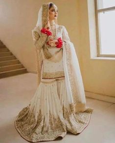 White Nikkah Dress, Garara Dress, डिजाइनर कपड़े, White Bridal Dresses