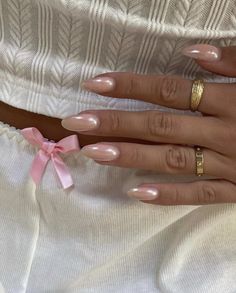 Milky Nails, Gel Overlay, Chrome Nail, Pearl Nails, Neutral Nails, Clean Nails, Prom Nails