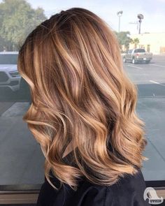 hair coloring for dark hair|hair color ideas for spring|hair color trend Dark Blonde Hair Red Highlights, Warm Blonde On Dark Hair, Honey Blonde Hair With Red Highlights, Summer Hair Cuts 2020 Medium, Caramel Brown With Blonde Highlights, Fall Hair Colors Pale Skin, Dark Golden Blonde Balayage, Brunette Hair With Golden Highlights, Honey Blonde Hair Medium Length