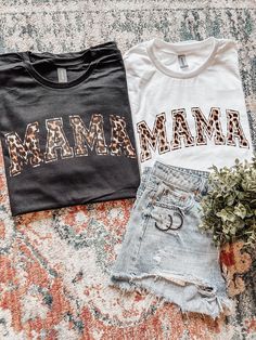 Leopard Mama tee! Black or white short sleeve🖤 Casual Leopard Print Crew Neck T-shirt, Leopard Print T-shirt With Letter Print And Crew Neck, Trendy Cotton T-shirt In Leopard Print, Leopard Print Tops With Relaxed Fit And Short Sleeve, Relaxed Fit Leopard Print Tops With Short Sleeves, Leopard Print Short Sleeve Top With Relaxed Fit, Leopard Print Relaxed Fit Short Sleeve Tops, Trendy Leopard Print Top With Lettering, Trendy Leopard Print Top With Letter Details