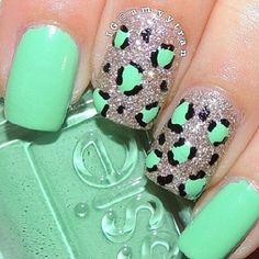 Leopard nail design Teal Nail Designs, Teal Nails, Cheetah Nails, Green Nail, Leopard Nails, Animal Print Nails, Nails Polish, Ideas Nails, Acrylic Designs