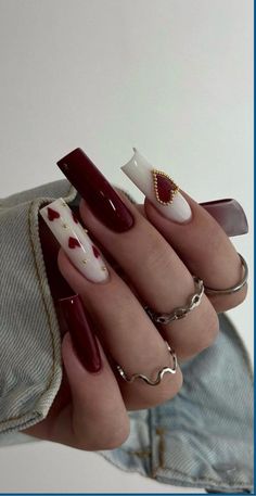 Elevate your autumn nail game with a range of stunning fall gel nail designs that are sure to impress. Whether you prefer timeless classics or trendy patterns, our collection has something for everyone. Embrace the essence of the season with sophisticated motifs inspired by the beautiful fall foliage. Make a stylish statement and achieve a chic and elegant look with our diverse selection of options. Stand out this season with a standout manicure that perfectly captures the spirit of fall. Aesthetic Y2k Nails, Cherry Wine Nails, Paznokcie Hello Kitty, Wine Nails, Fall Gel Nails, Cherry Wine, Easy Nails, Nail Swag