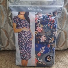 Brand New And Ready To Ship! Navy Blue W Floral Print, Short Sleeve Summer Maternity Dress By Time & Tru. Side Rouching Scoup Neck Semi-Fitted Size; Medium 8 10 Extremely Soft, Lightweight Material Will Surely Keep You Cool In The Hot Summer Months. Pair With A Sweater In The Fall Season. More New Items Listed, I Will Bundle To Save On Shipping Costs. Smoke-Free, Clean Home. Fitted Blue Nursing-friendly Maternity Dress, Fitted Blue Maternity Dress Nursing Friendly, Blue Nursing-friendly Maternity Dress With Short Sleeves, Blue Nursing Friendly Maternity Dress With Short Sleeves, Blue Short Sleeve Nursing-friendly Maternity Dress, Blue Nursing Friendly Short Sleeve Maternity Dress, Blue Short Sleeve Maternity Dress, Nursing Friendly, Blue Floral Print Maternity Dress, Spring Blue Floral Maternity Dress