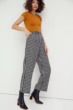 Check Pants Outfit, Patterned Pants Outfit, Pattern Play, Pants Pattern, Office Outfits, Pants Outfit