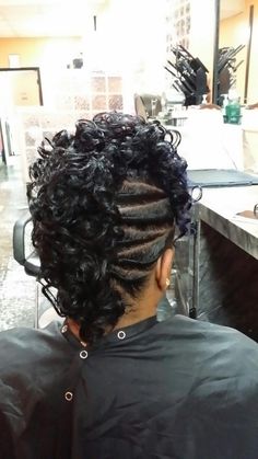 Short Weave Hairstyles Sew Ins, Black Hair Bobs, Feed In Braids Hairstyles Updos, Flat Twist Updo Natural Hair, Black Hairstyles Medium Length, Mohawk Hairstyles For Black Women, Black Women Updo Hairstyles, Finger Waves Short Hair, Hair Braid Patterns