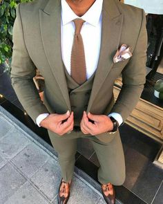 Green Suit Men, Suits Men Slim, Terno Slim, Slim Fit Suit Men, Classy Suits, Dress Suits For Men, Designer Suits For Men, Stylish Suit, Art Parody