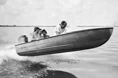 F**k Yeah Modern Hepburn, Fishing Photography, Classic Boats, Speed Boats, Wooden Boats