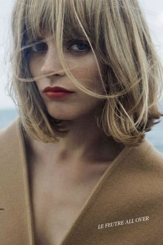 If you've always wanted to channel a Nouvelle Vague ingenue, look no further than this blunt-cut bob with long, layered bangs. Read more: http://www.dailymakeover.com/trends/hair/fall-haircuts-2014/#ixzz3DgJj9T2E Haircuts 2014, Fall Hair Cuts, Hairstyle Trends, Haircut Styles, Lob Haircut, Pretty Hair, Short Haircuts, Hair Today