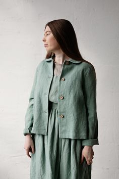 Classic jacket is made from 100% soft and washed heavy weight linen. Details: - Composition: 100% Oeko-Tex certified linen - A shaped - Colour: mint - Coconut buttons - Peter pan collar - Size: XS, S, M, L, XL, XXL - Heavy weight linen - Linen care: machine wash gentle; tumble dry low, ironing optional - The price is for one jacket, other pictured items are not included Spring Linen Outerwear With Button Closure, Casual Linen Outerwear With Buttoned Pockets, Linen Spring Outerwear With Button Cuffs, Spring Linen Outerwear With Button Cuffs, Fall Linen Outerwear With Buttons, Casual Linen Outerwear With Button Cuffs, Fall Linen Outerwear With Button Closure, Spring Linen Outerwear With Buttons, Spring Linen Utility Jacket With Relaxed Fit