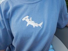 "Hammerhead shark embroidered t shirt  Comfort colors ring spun t shirt  Color: \"Blue Jean\" Unisex sizing  Perfect summer t shirt" Marine Outfit, Embroidered T Shirt, Ocean Shirt, Shark Tee, Pizza Shirt, T-shirt Broderie, Food Shirt, Shark Shirt, Hammerhead Shark