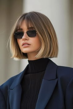 Short Blonde Bob Round Face, Side Fringe Hairstyles Short, Bob With Bangs Balayage, Brown Bob Blue Eyes, Short Dark Blonde Bob, Bob With Blonde Underneath, Bob Trend 2024, Short Light Brunette Hair, Shaggy Short Bob With Bangs