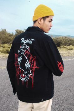 Get your cool jacket with slipknot stand out! rock band edition hand painted jacket The painting is made with special acrylic paint for fabric It can be performed on a women's or men's jacket of any size Paint For Fabric, Hand Painted Jacket, Hand Painted Denim Jacket, Painted Denim Jacket, Painted Jacket, Punk Rock Bands, Jacket Denim, Latest Shoe Trends, Painted Denim