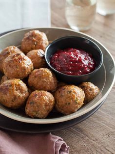 Herbed Turkey Meatballs with a Cranberry Barbecue Sauce Herbed Turkey, Hostess Ideas, Barbeque Sauce Recipe, Thanksgiving Meals, Herb Turkey, Holiday Sides, Thanksgiving Recipe