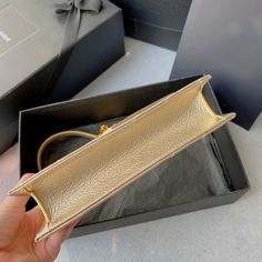 Size: 19cm*11.5cm*4cm It comes with Dust box, Care manual, Tag, and Paper bag. High-end Pouch Shoulder Bag As Gift, High-end Pouch Bag For Gift, Luxury Rectangular Baguette Bag With Dust Bag, Designer Handheld Clutch For Shopping, Rectangular Box Bag With Gold-tone Hardware For Shopping, High-end Rectangular Case Bag As Gift, High-end Rectangular Case Bags As Gifts, Rectangular Clutch With Original Box As Gift, Designer Rectangular Baguette Bag With Detachable Handle