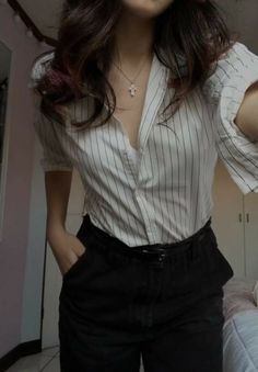 Formals Women Aesthetic, Formal Shirts Women Classy, Poses In Shirt Women, Grad Student Aesthetic Outfit, Bussines Outfit Women Chic, Office Ootd Work Outfits, Lawyer Aesthetic Female Outfit, Flat Chested Outfits, Causal Outfits For Women