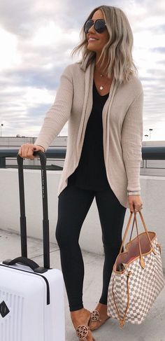 10+ Perfect Fall Outfits To Try Now Look Hippie Chic, Look Legging, Perfect Fall Outfit, Legging Outfits, Outfit Casual, Spring Summer Outfits, Fall Winter Outfits, Outfits Casuales, Outfits With Leggings