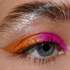 Maximalist Hair, Eye Shimmer, Sup Girl, Ideas Maquillaje, Confetti Tour, Vampire Bride, Pretty Eyeshadow, Euphoria Makeup