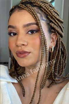 #HairstyleTrends #HairInspo #ChicHairstyles #ElegantHair #BraidStyles #LooseCurls #HairTransformation #TrendyLooks #ModernHair #StylishCuts Short Braid Hairstyle Women Black Woman, Short African Braids, Long Bob Braids, Bob Braids Hairstyles For Black Women, Short Braids For Black Women, Box Braid Bob, Box Braids Short, Braid Bob, Bob Box Braids