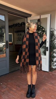 Staple Fall Outfits, Apple Orchard Outfit Fall Men, Nyc Birthday Outfit Fall, Thanksgiving Sweater Dress Outfit, Going Out Christmas Outfits, Winter Outdoor Event Outfit, Salem Outfits Ideas, Fall Outfits Salem, Homecoming Casual Outfits