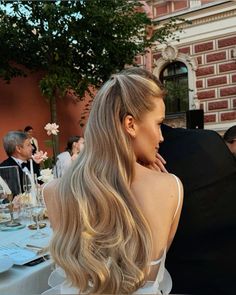 Bridesmaid Hair Inspo, Blonde Wedding Hair, Half Up Half Down Wedding Hair, Half Up Wedding Hair, Half Up Half Down Wedding, Wedding Glam, Bridal Hair Inspiration, Veil Hairstyles, Blowout Hair