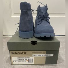 Dark Blue Suede Junior Boots. Never Worn Come With Box And Another Pair Of Red/Yellow Laces Light Blue Timberland Boots, Timberland Leather Boots, Timberland Hiking Boots, Pink Timberlands, Patchwork Boots, Timberland Boots Black, Black Leather Boots Women, Timberland Boots Women, Lug Boots