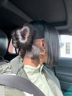 Heart Buns, Relaxed Hairstyles, Short Relaxed Hairstyles, Silk Press Natural Hair, Beautiful Black Hair, Hair Buns, Braided Hairstyles For Teens