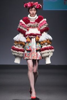 2017 Tokyo 新人デザイナーファッション大賞 - キディルやファブリック バイ カズイも参加の写真13 3d Studio, Knitwear Fashion, Textiles Fashion, Knitwear Design, Knit Fashion, How To Make Your, Knitting Designs, Couture Fashion