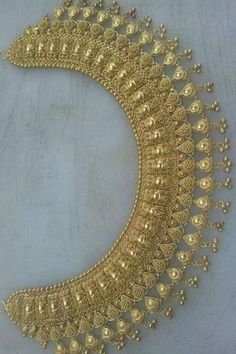 Bengali Wedding Jewellery Gold, Edgy Engagement Ring, Trendy Gold Necklace, Engagement Ring Non Traditional, Aesthetic Edgy, Silver Bridal Jewellery, Bridal Jewellery Inspiration