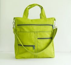 ooooh Travel Bag Women, Womens Work Bag, Bag Pattern Free, Melissa Shoes, Crossbody Bag Women, Computer Bags, Apple Green, Work Bag, Shoulder Messenger Bag